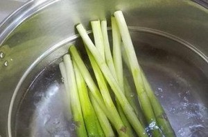 芦笋可以生吃吗？（了解芦笋的营养价值和食用方法）