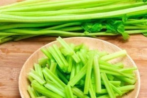 芹菜和香芹菜的区别（两种不同的蔬菜及其特点）
